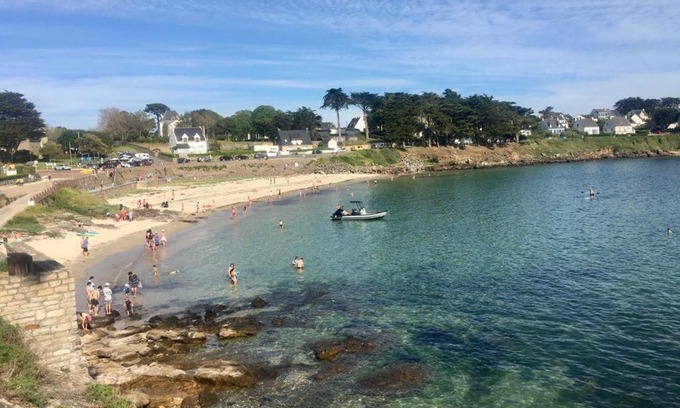 Arzon Apartment | Oceanfront Escape at La Petite Escarpolette - Rated 9/10