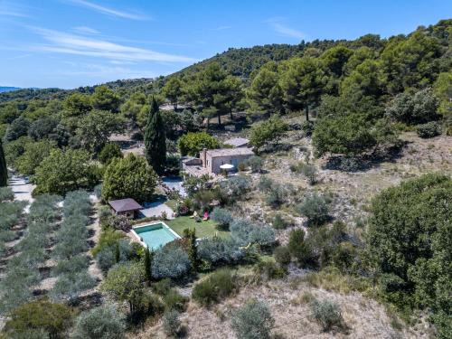 Vaugines House | Oceanfront Bliss at La Petite Maison - Guest Rated 9.3/10