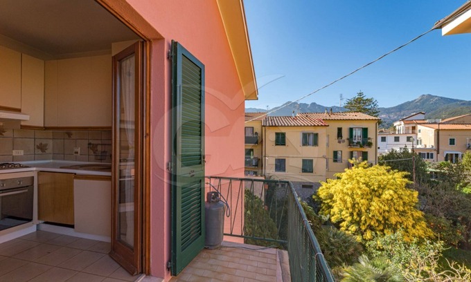 Marciana Marina Apartment | Explore La Piazzetta di Marciana Marina with Family-Friendly Amenities