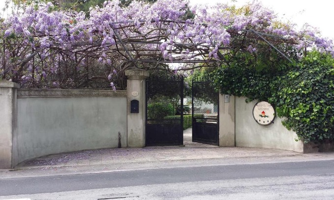 Modica Bed & Breakfast | Pet-Friendly Retreat at La Piccola Locanda - Rated 9.3/10