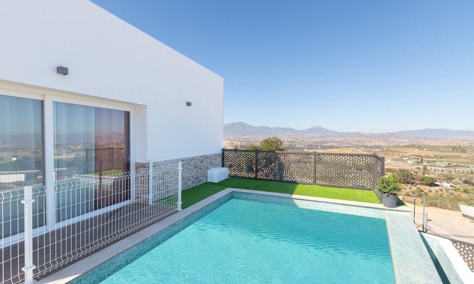 Coin Villa | Exclusive LA PIEDRA DE COIN: Private Pool & Free WIFI
