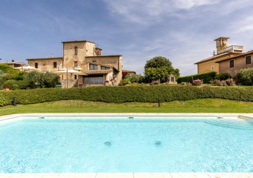 Lano House | Relaxing Retreat at La Pieve di San Martino with Pool