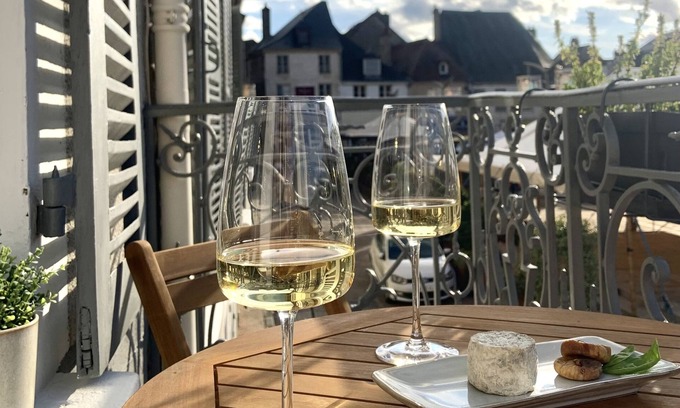 Sancerre Bed & Breakfast | Discover La Place B&B in Sancerre - Rated 10/10 by Guests
