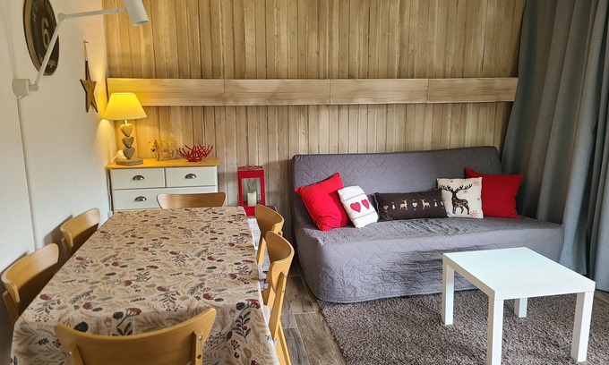 Plagne Villages Apartment | Inviting La Plagne Villages Aollets Apartment for 6 Guests