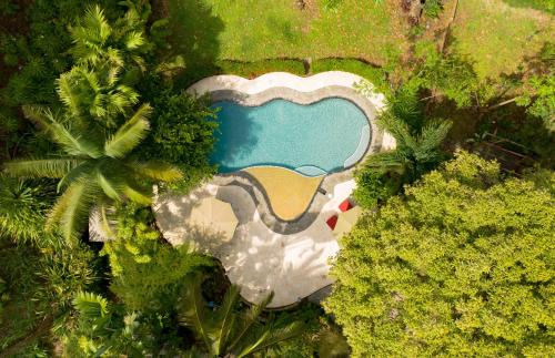 Pavones Resort | Experience Oceanfront Bliss at La Ponderosa - Rated 9/10