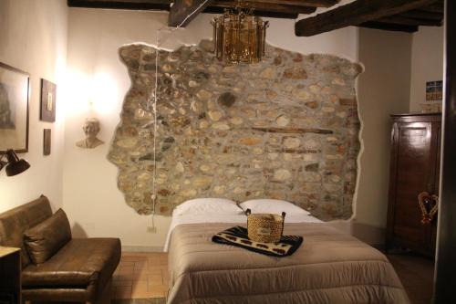 Carrara Apartment | Discover La Porta sui Monti di Luna – Pet-Friendly Retreat