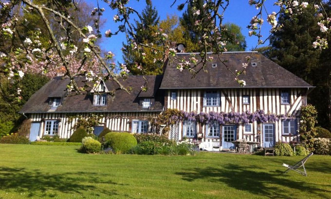 Vieux-Bourg Bed & Breakfast | Family-Friendly Chambre d'Hôte Near Deauville - Rated 9.3