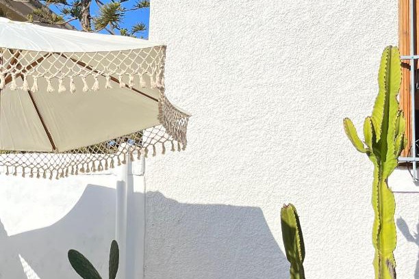 Vina del Mar Hotel | Cozy La Posada Coliving: Highly Rated with Kitchen Access