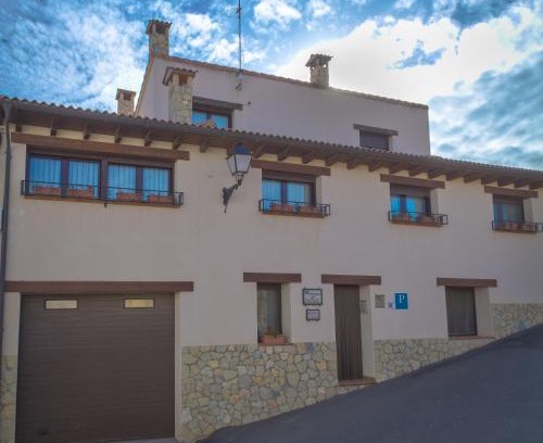 Cella House | Discover La Posada de Clotilde: Pet & Child Friendly Retreat