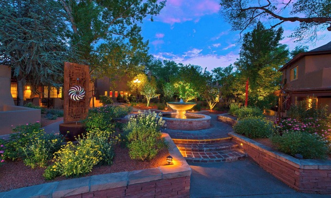 Historic Eastside Hotel | Relax at La Posada de Santa Fe Resort & Spa with Pool Access