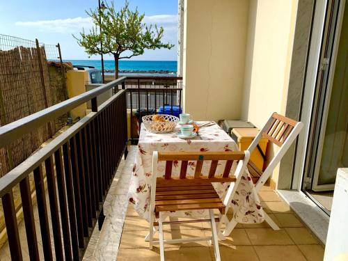 Santo Stefano al Mare Apartment | Explore La Posidonia sul mare: Oceanfront Paradise Awaits