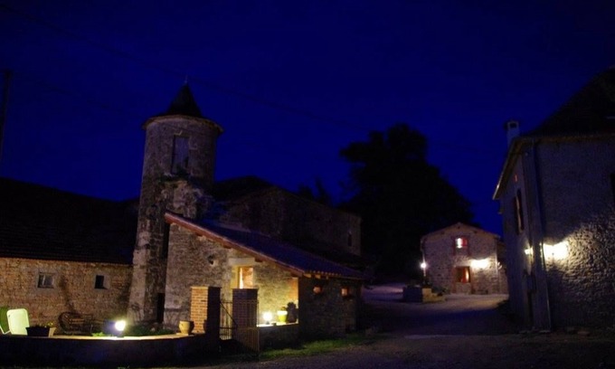 Saint-Antonin Noble Val Bed & Breakfast | Discover La Prade Basse - Guest Rated 9.6, Family-Friendly Stay