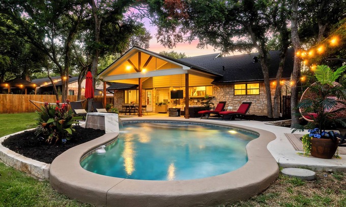 Round Rock West House | La Princesa: Perfect Family Oasis ~Sparkling Pool~
