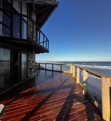 Aguas Dulces House | La Proa
