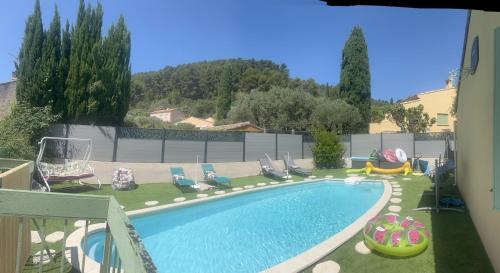 Sollies Pont House | Discover La Provence Verte: Family-Friendly Oceanfront Escape
