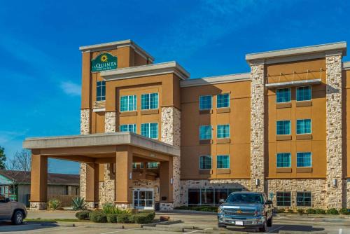 Atascocita Hotel | Discover La Quinta by Wyndham in Humble Atascocita
