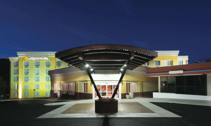 Lynchburg Hotel | Explore La Quinta by Wyndham Lynchburg at Liberty University