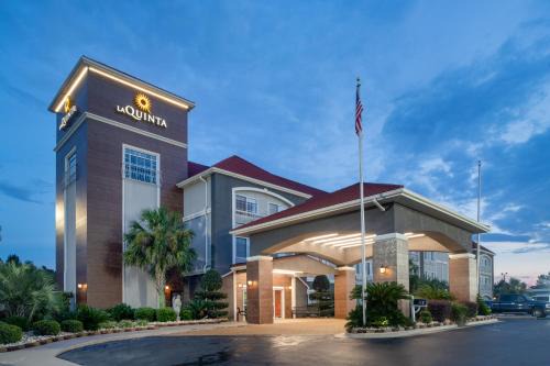Prattville Hotel | Discover La Quinta by Wyndham Prattville with Ocean Views