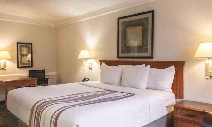 Terrytown Hotel | Comfortable Stays at La Quinta Inn New Orleans West Bank