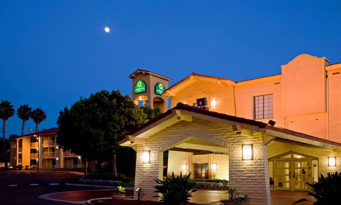 Lincoln Acres Hotel | Family-Friendly La Quinta Inn in Chula Vista, San Diego
