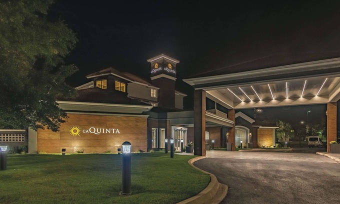 Norman Hotel | Pet-Friendly Comfort at La Quinta Inn & Suites Norman