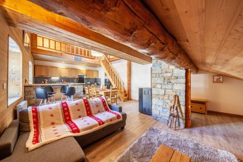 Termignon Apartment | Experience Family Comfort at La Réchasse - Rated 9.3/10