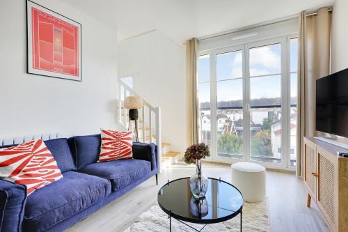 Viroflay Apartment | Family-Friendly La Résidence Alpha Viroflay with 9.1 Rating