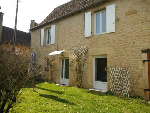 Montignac Apartment | Top Rated Retreat at La Requeyrie with 9.2/10 Score