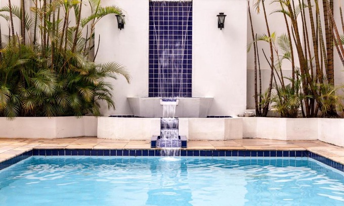 Itaim Bibi Apartment | Elegant La Residence Itaim with Pool & Hot Tub Amenities