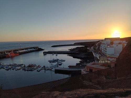 La Restinga Apartment | Family-Friendly Casa Mari with Great 8/10 Guest Rating