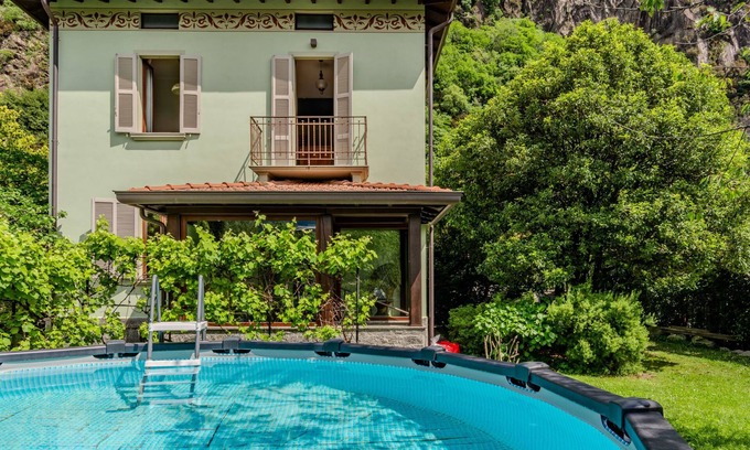 Dervio House | Experience Oceanfront Bliss at La Rina by Interhome