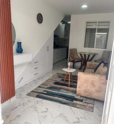 Cali Apartment | Budget-Friendly Family Stay at La Roca 102 Hotel
