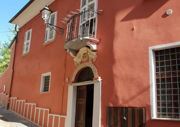 Costigliole d'Asti Apartment | Explore La Rocca di Efisio: Pet and Child-Friendly Retreat