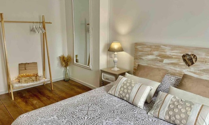 Saint-Etienne-au-Mont Apartment | La Romantica: Family-Friendly Retreat near Nausicaa