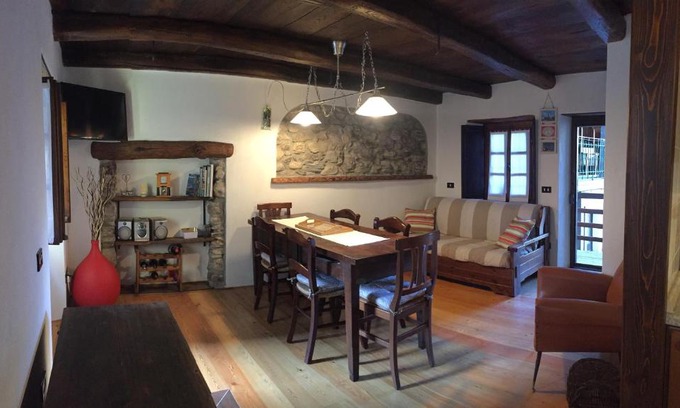 Arola House | Experience La Rondine sul Lago d'Orta: Top-Rated Getaway