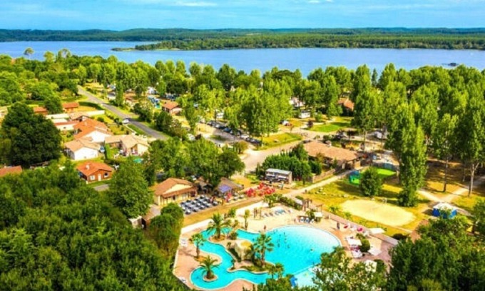 La Roque-d'Antheron House | Relaxing Mobile-Home in La Roque d'Anthéron with Pool