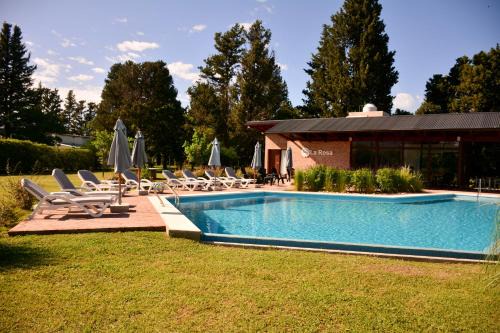 Mina Clavero Apartment | Romantic Retreat at La Rosa Apart Hotel - Pool & Kitchen