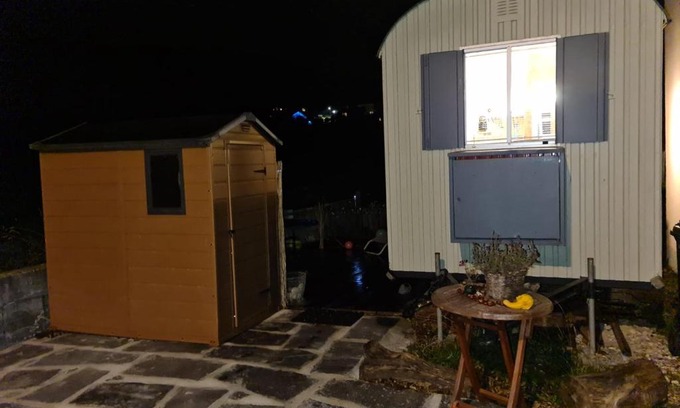 Travers Apartment | Family-Friendly Retreat at La Roulotte - Guest Rated 8.6/10