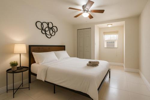 West Little River House | La sama Wynwood