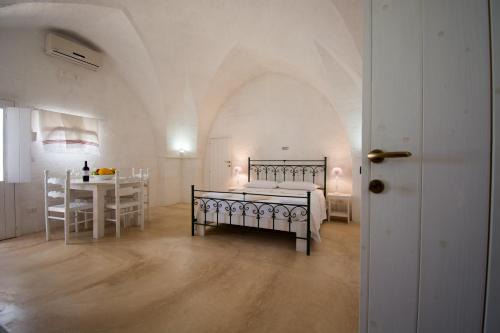 Manduria House | Exclusive Oceanfront Escape at Masseria La Scalella