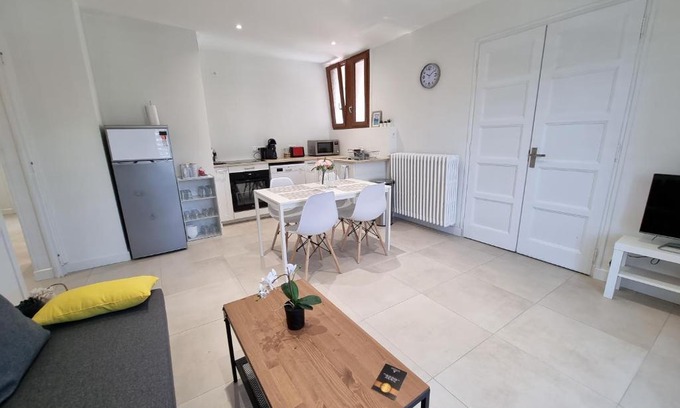 Cran-Gevrier Apartment | Family-Friendly Stay at La Scierie: Rated 9.1/10 in Annecy