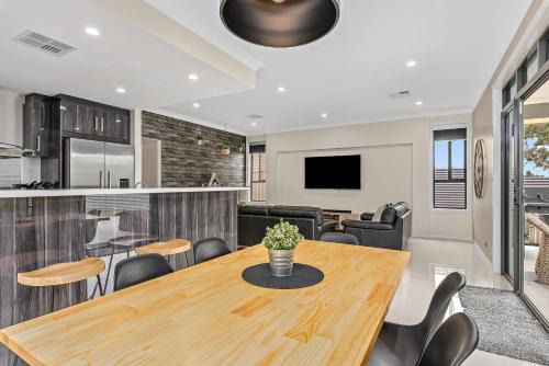 Sellicks Beach House | Family-Friendly Retreat at La Sienna - Sellicks Beach