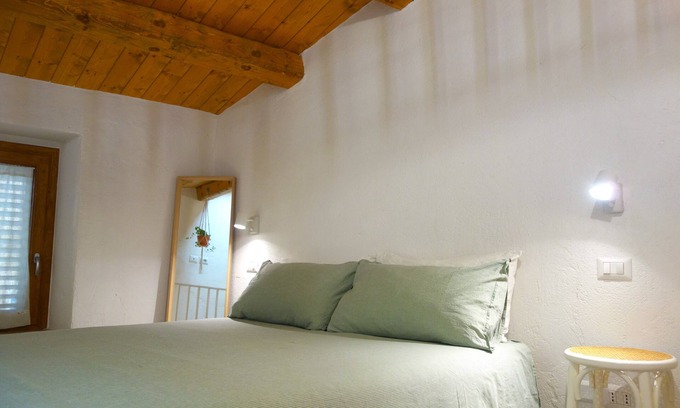 Capodarco House | Discover La Smeraldina: Steps Away from All You Need!