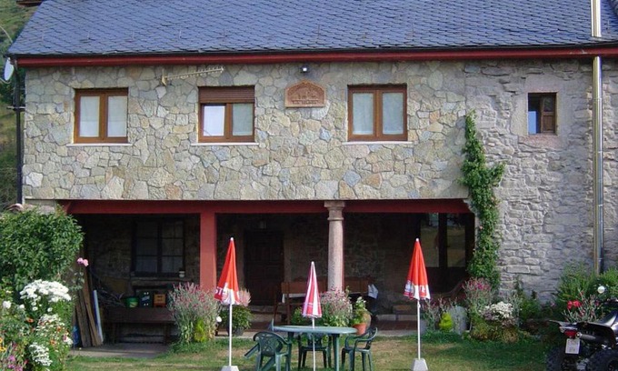 Torrestio House | Discover La Solana de Babia: Pet-Friendly Retreat Awaits