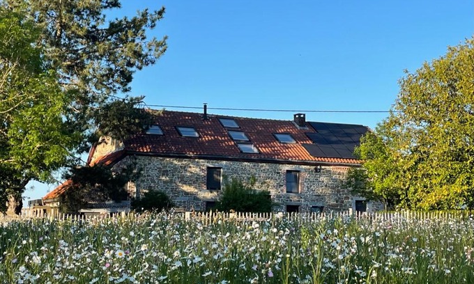 Eau d'Heure House | Oceanfront Experience at La Souricière - Rated 9/10 by Guests
