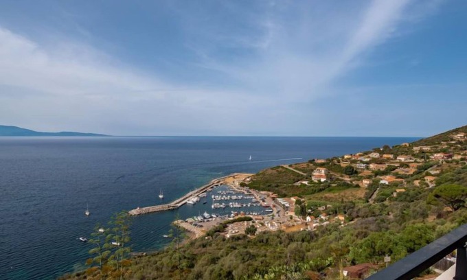 Cargese Apartment | Oceanfront Escape at La Spelunca – Perfect for Families