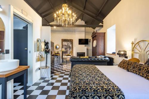 Corcubion Apartment | Elegant La Suite Años 20 with Ocean View and Terrace