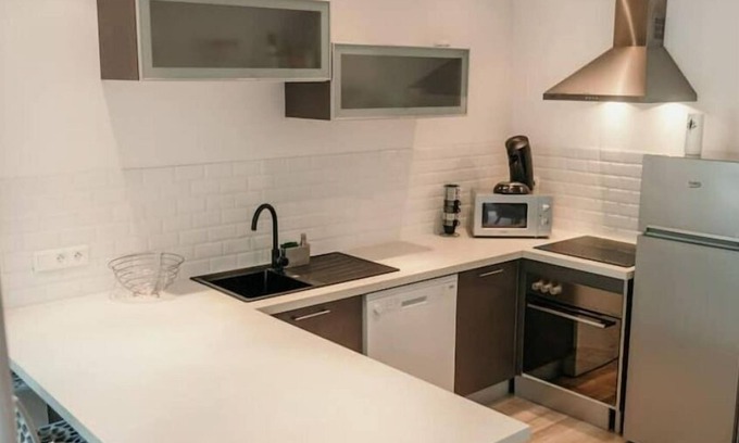 Charleville-Mezieres Apartment | Experience Comfort at La Suite Alsace - Family Friendly Stay