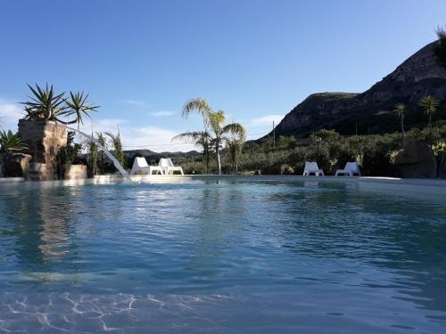 Calatafimi Bed & Breakfast | Discover La Suite Di Segesta: 4-Star Poolside Retreat