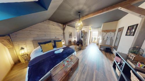 Buhl-Lorraine Bed & Breakfast | Relaxing Retreat at La suite Mélusine with Spa & Hot Tub